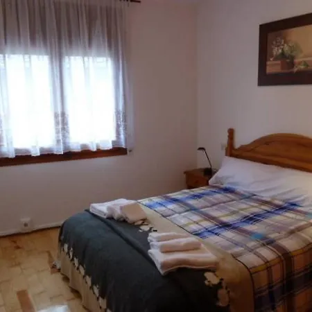 Apartment Cerdanya Escadarcs 2 *