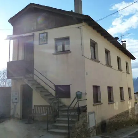 Cerdanya Escadarcs 2 Apartment *